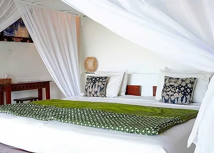 Anda Amed And 4* Ambat